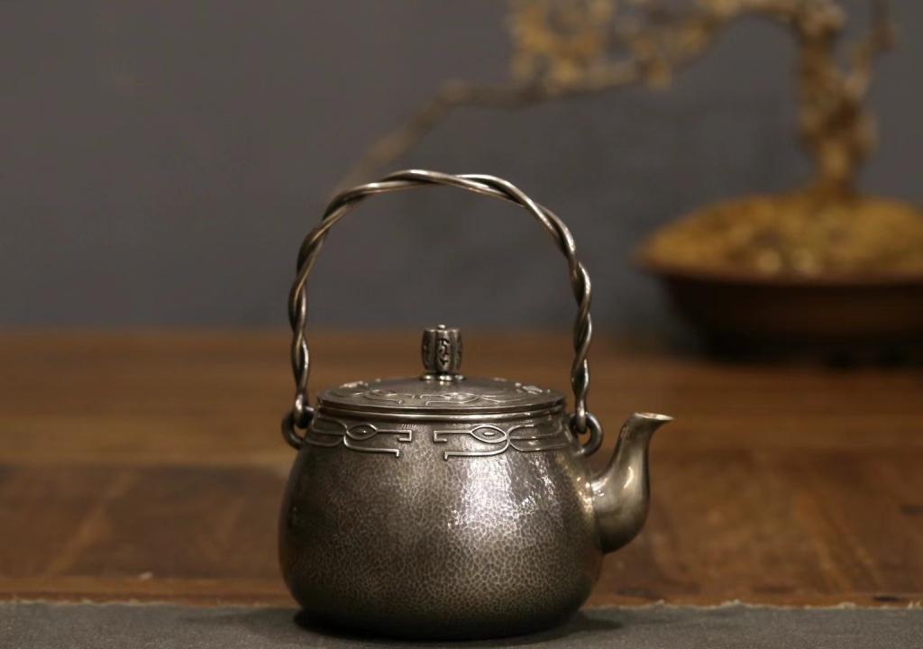 Japanese Silver Teapot (1 of 9)