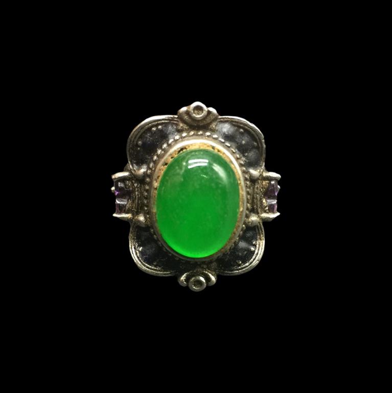 Chinese Ring w Green Stone (1 of 6)