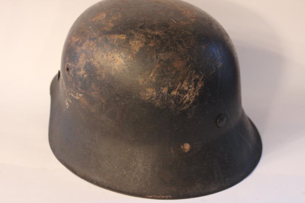 WWII German Helmet (1 of 9)