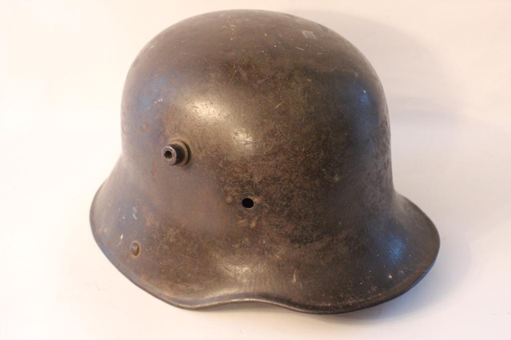 German WW2 Helmet (1 of 6)
