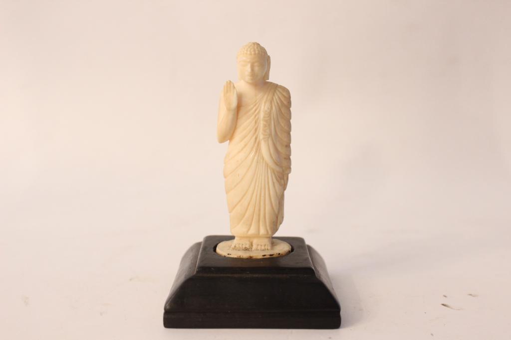 Hand Carved Antique Chinese Bone Buddha: 7.5cm H Overall Please note the absence of a condition report does not imply that there are no condition issues with this lot. Please contact us for a detailed condition report.