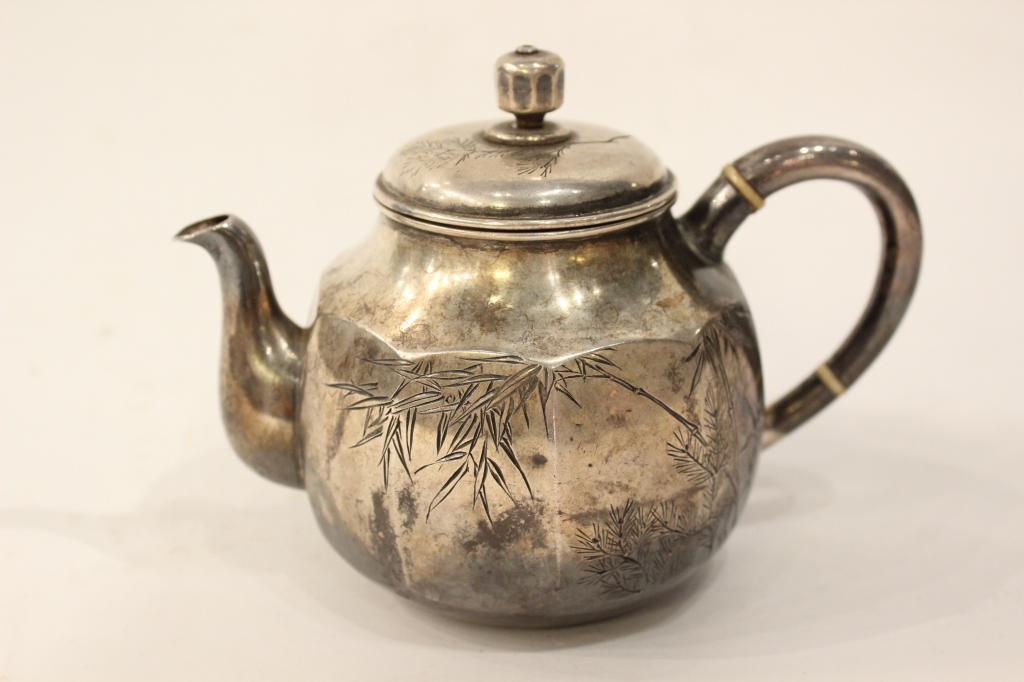 Chinese Silver Teapot ,Hallmark (1 of 8)