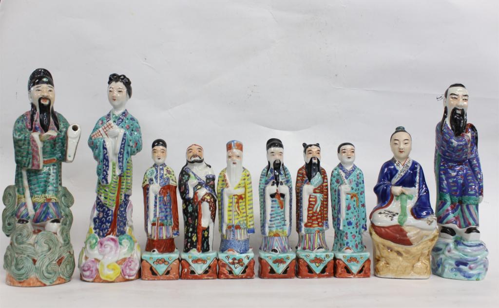 Chinese Famille Rose Porcelain Figural Group (1 of 6)