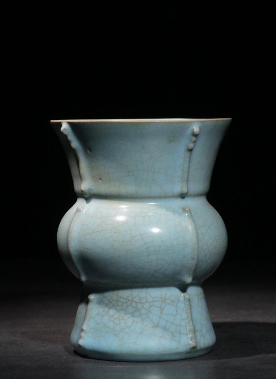 Chinese Ru Ware Ceramic Gu Vase (1 of 9)