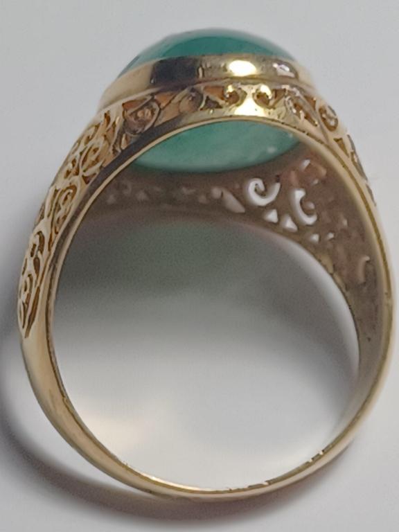 Men1920 22K Gold & Jade Ring (1 of 8)