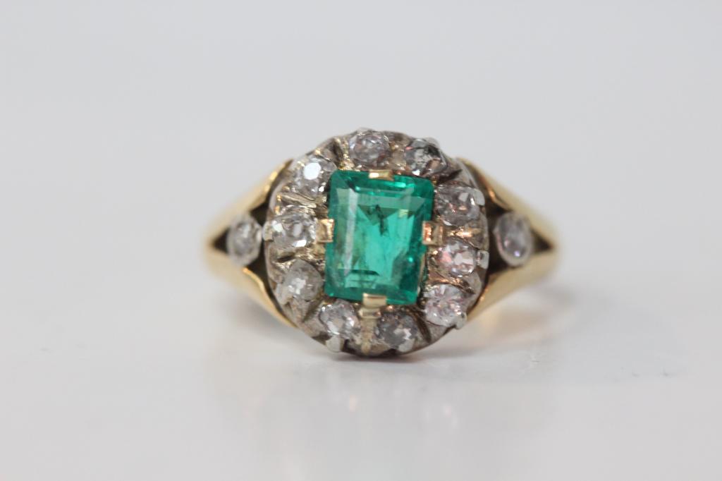 A Diamond  Emerald Ring (1 of 3)