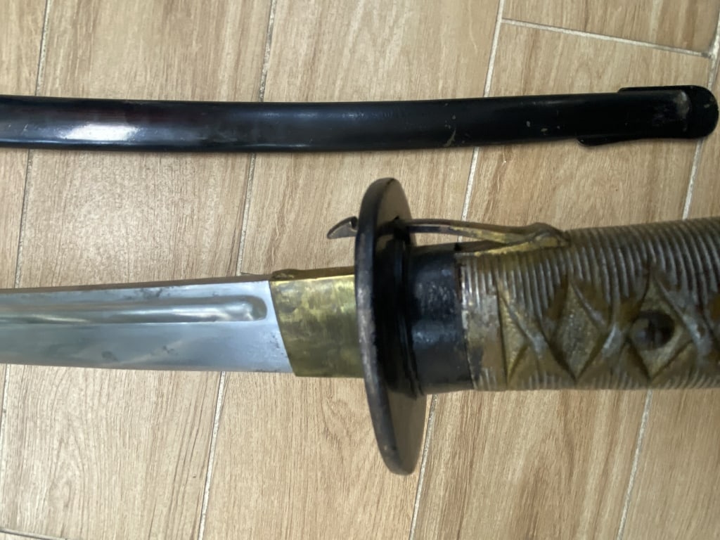 WW2 Japanese Officer Sword - 4