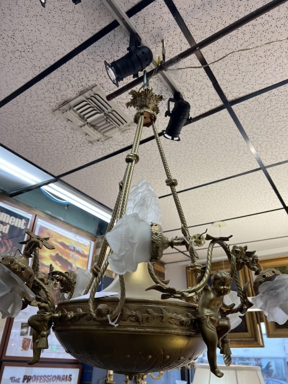 7 Lights Bronze Chandelier w Cupid Figural (1 of 7)