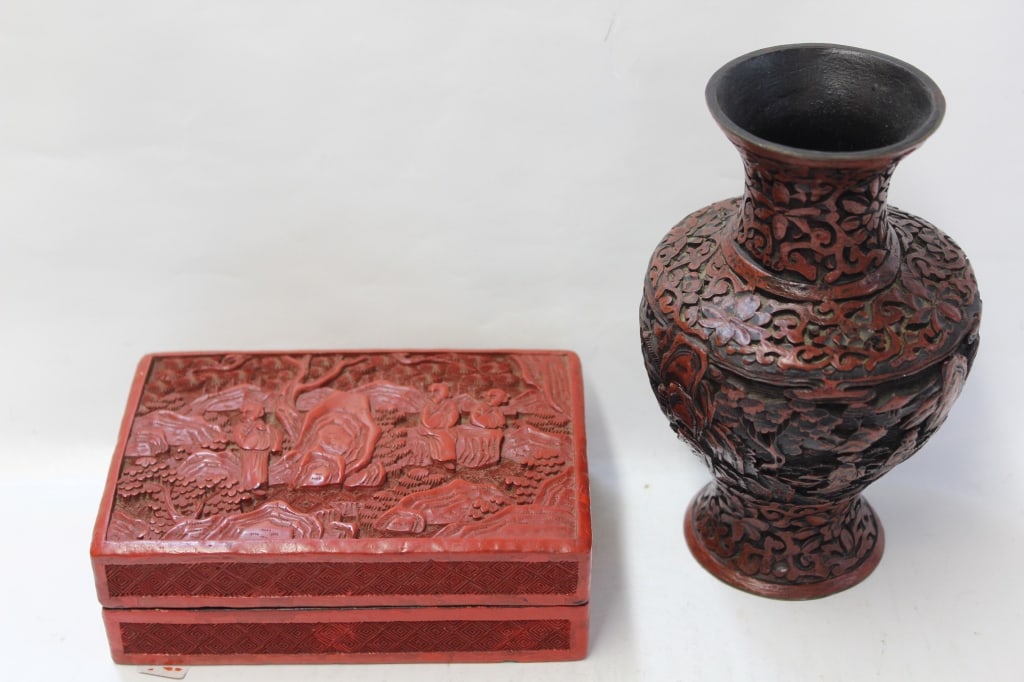 Chinese Red Cinnerbar Vase and Box (1 of 3)