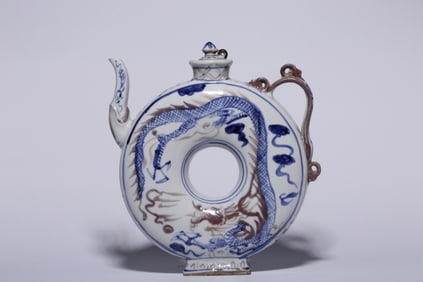 Chinese Blue and White Wine pot