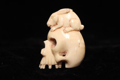 Japanese Carved Rabbit on Skull Head