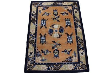 Vintage Chinese Art Deco Oriental Wool Rug