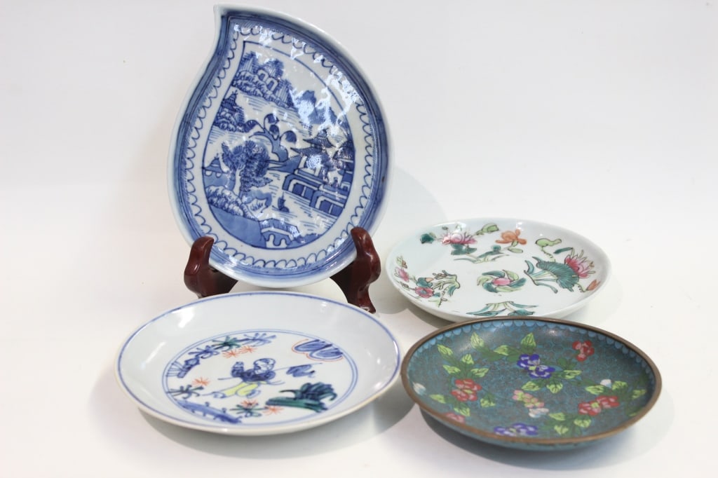 Lot of 4 Vintage Chinese Dish (1 of 9)