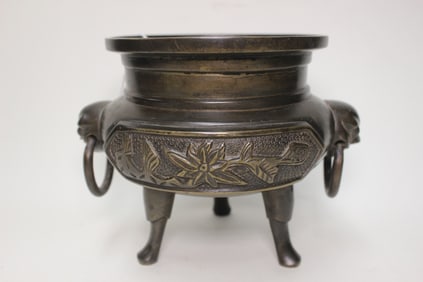Qing Chinese Bronze Tripod Incense Burner ,Mark