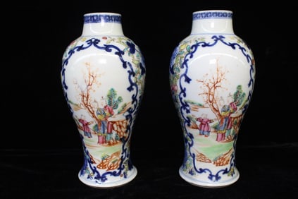 Pair of 18th.C Chinese Famille Rose Porcelain Vase