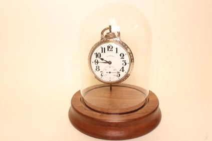 ILLINOIS POCKET WATCH with SHOW CASE