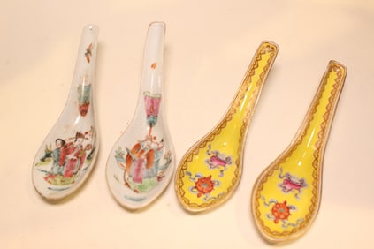 4 Chinese 19th.C Famille Rose Porcelain Spoons