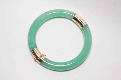 A Green Jadeite Bangle w 14K Gold