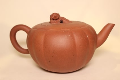 Chinese Yixing Zisha Teapot