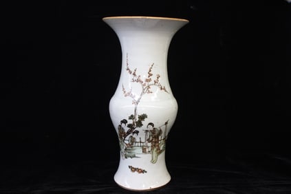 19th.C Chinese Famille Rose Porcelain Vase