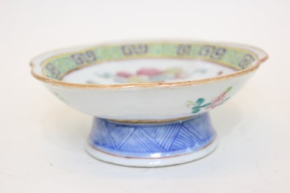 19th.C Chinese Famille Rose Fruit Tray