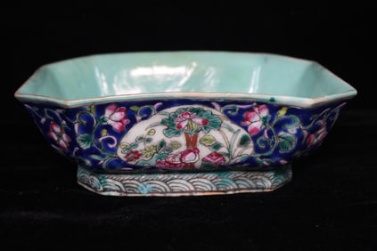 Republican Chinese Glazed Porcelain Fruit Tray