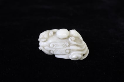 Chinese Jade Carved Beast and Bat Toggle