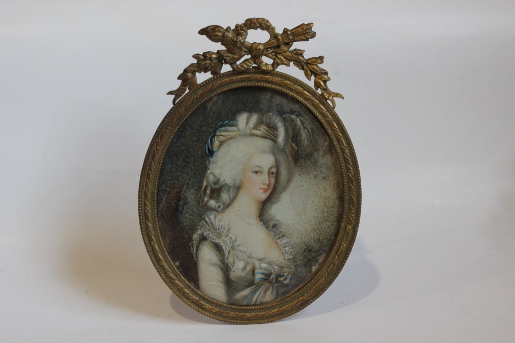18th.C French Hand Paint Miniature Painting,Signed (1 of 4)
