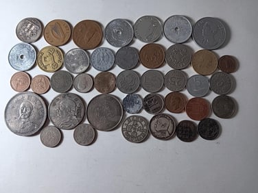 Lots of 39 World-wide Coins