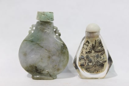 Two Chinese Snuff Bottle
