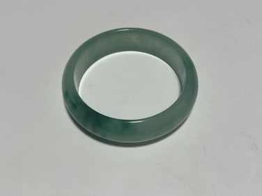 A Jadeite Bangle