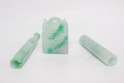 Lot of 3 Jadeite Seal and Jadeite Smoking Pipe