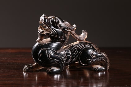 Chinese Crystal Carved Beast