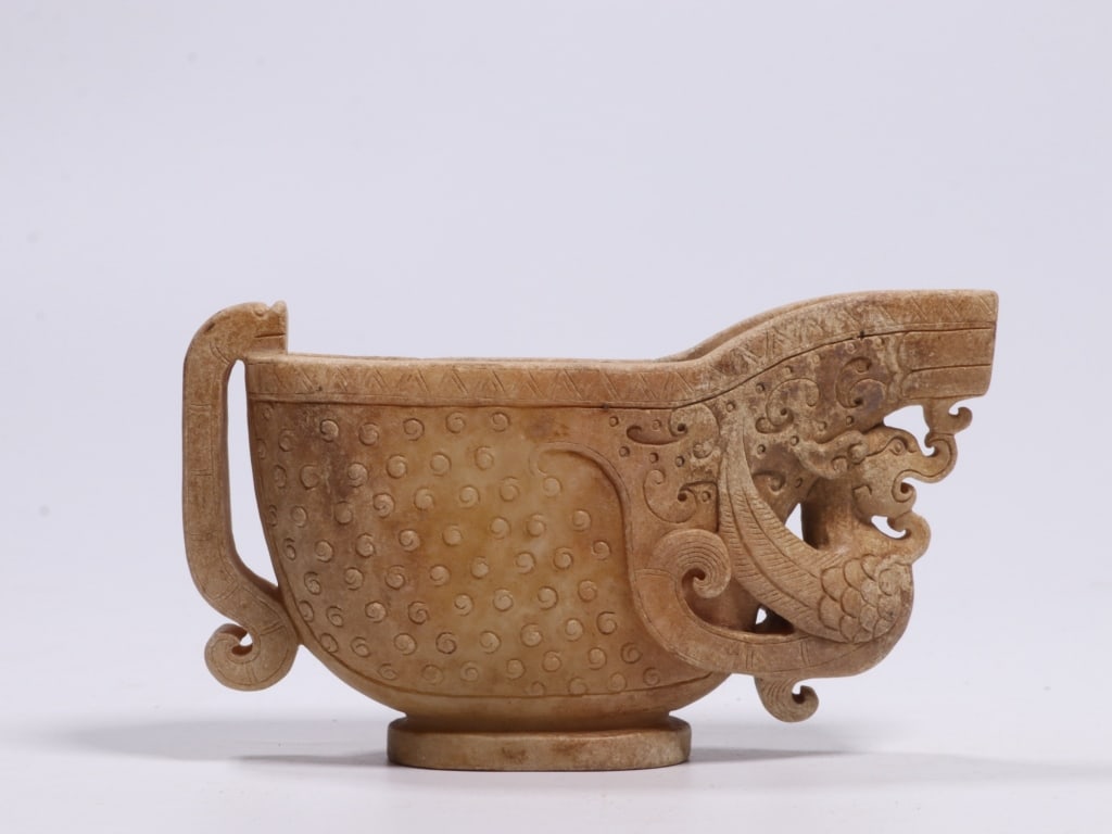 Chinese Jade Carved Vessel w Chilong (1 of 10)