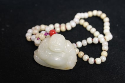 Chinese Jade Carved Buddha Pendant Necklace