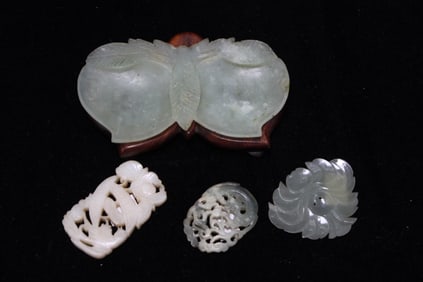 Lots of 4 Chinese Jade Plaque and Washer