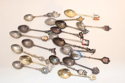 Lots of Vintage Spoons