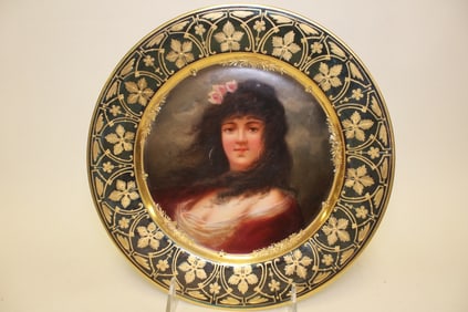 ANTIQUE ROYAL VIENNA HAND PAINTED PORCELAIN PLATE