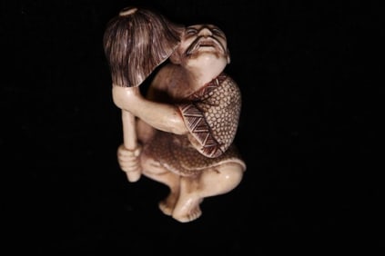 Japanese Carved Figural Netsuke