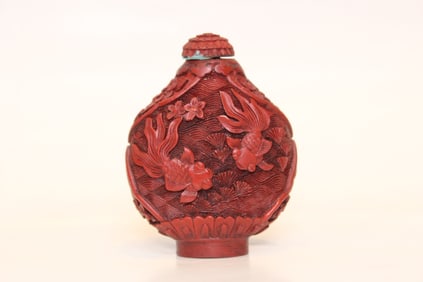 Chinese Cinnabar Snuff Bottle