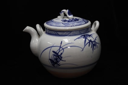 Chinese Blue and White Porcelain Teapot