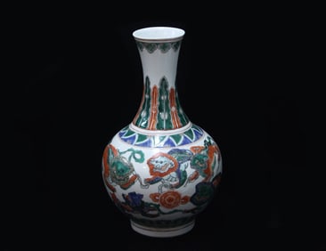 Chinese Famille Rose Porcelain Vase