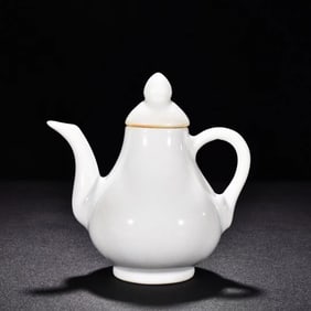 Chinese White Glazed Porcelain Teapot