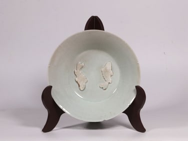 Chinese Hutian Double Fish Bowl