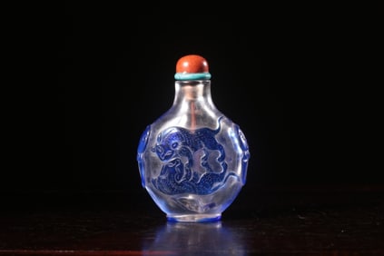 Chinese Blue Overlaid Glass Snuff Bottle