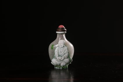 Chinese Overlaid Glass Snuff Bottle