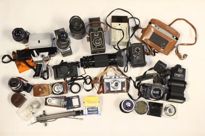 Lot of Vintage Cameras,Lenses & Accessories