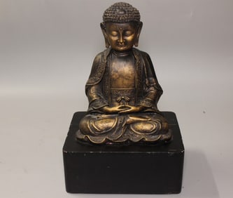 Chinese Buddha Statue