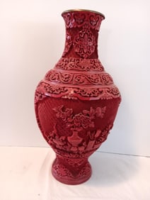 Chinese Red Cinnabar Vase