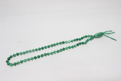 Green Beads Necklace w Green Pendant